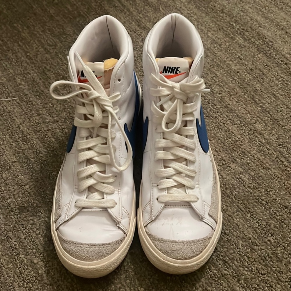 COPY - Nike shoes